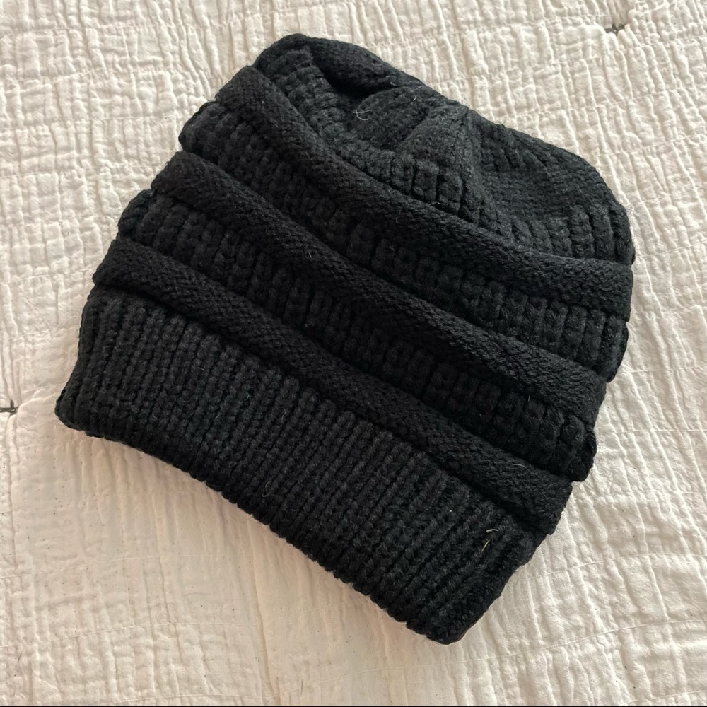 C.C California black beanie pony tail hat - Picture 3 of 8